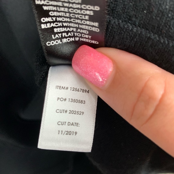 Torrid Black Lattice Front Knit Sweater size 2X - Picture 9 of 11